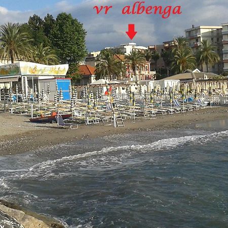 Vr Albenga Apartment Luaran gambar