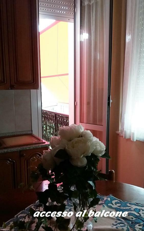 Vr Albenga Apartment Luaran gambar