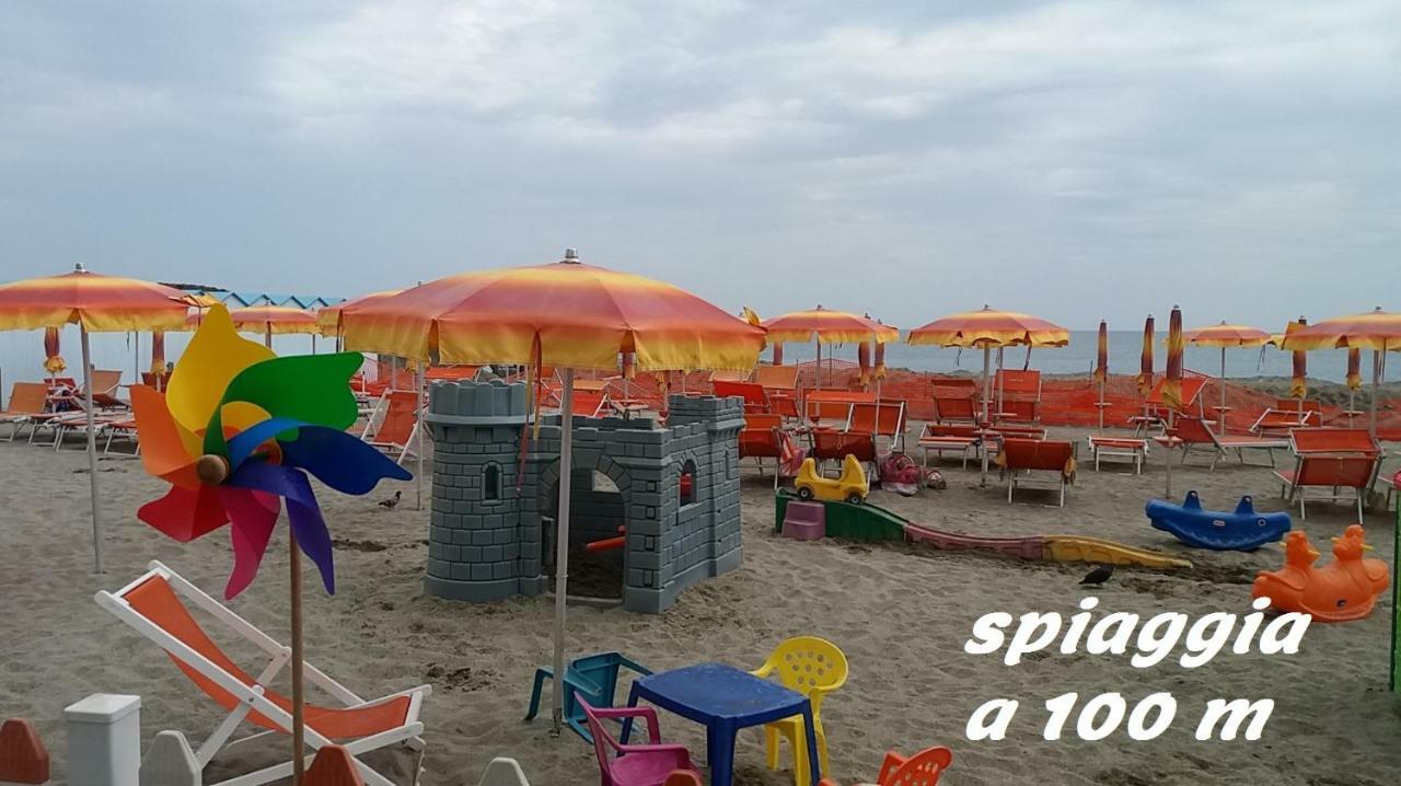 Vr Albenga Apartment Luaran gambar