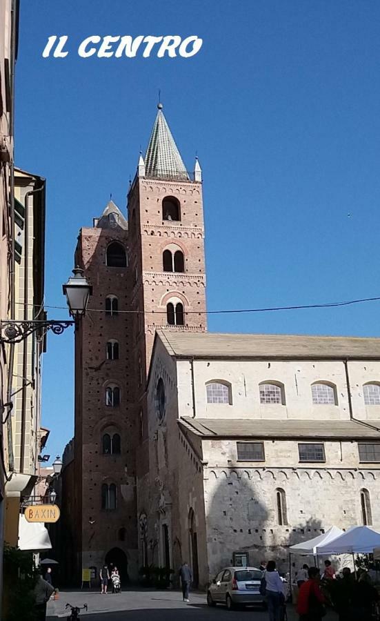 Vr Albenga Apartment Luaran gambar